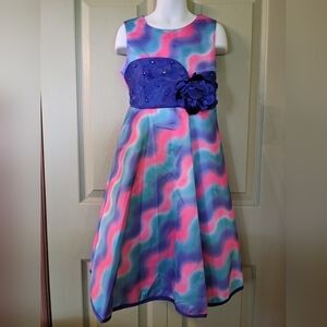 New with tags Classic Fashion Party Dress, T26